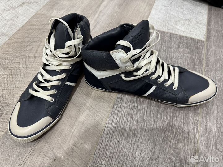 Кроссовки pull&bear, р. 45