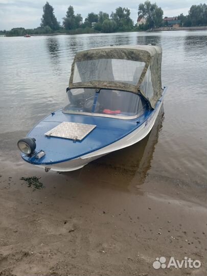 Продаю катер Днепр