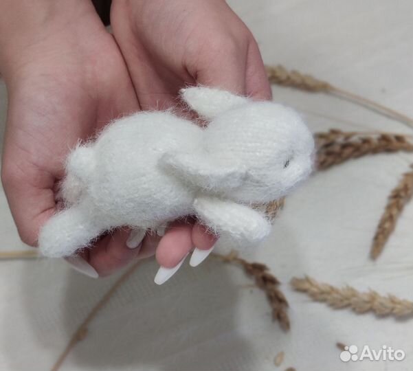 Игрушка зайчик сонный ручная работа