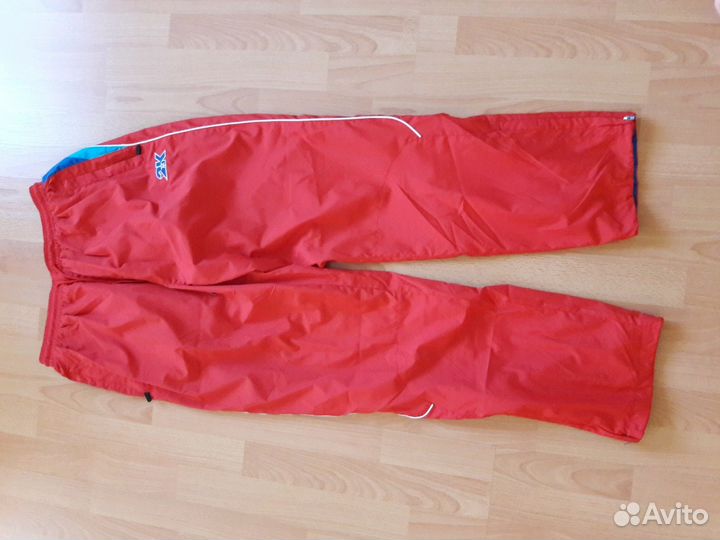 Спортивный костюм