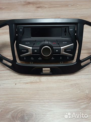 Штатная магнитола LADA vesta