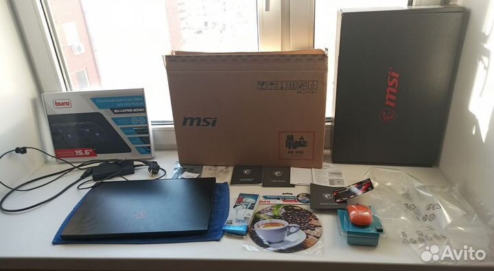 Мощный игровой ноутбук MSI (полный комплект)