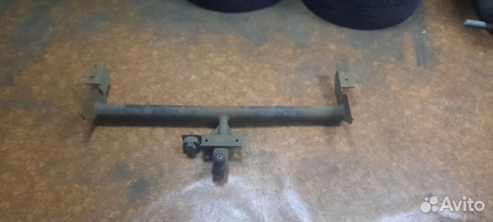 Фаркоп на Subaru forester Sf5