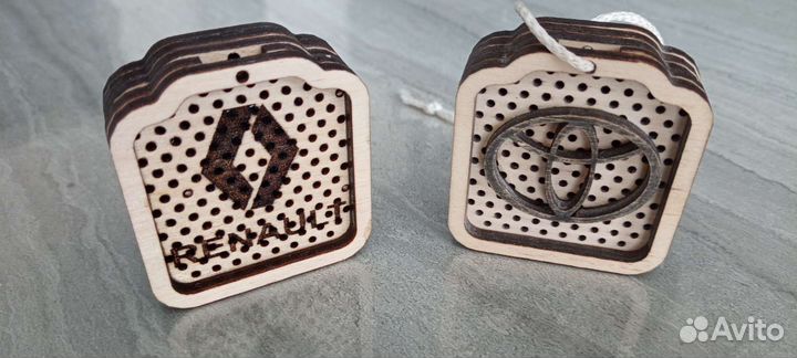 Лазерная резка фанеры, гравировка