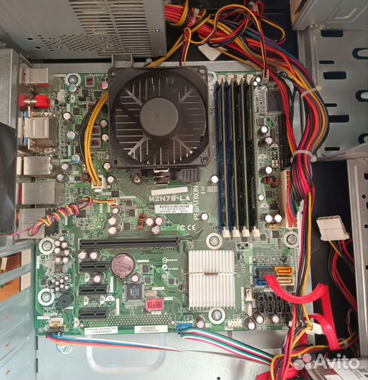 Комплект для сборки компьютера