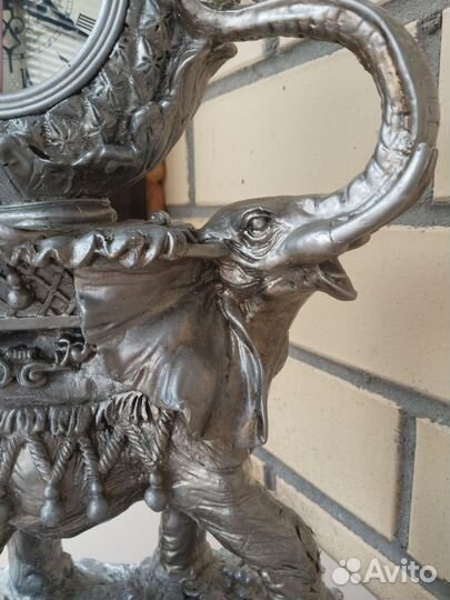 Старинный подсвечник+часы