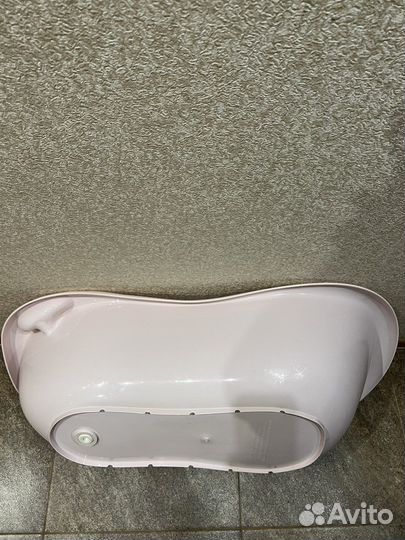 Ванночка для купания новорожденного