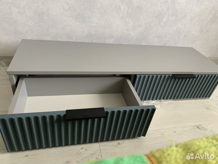 Полка настенная