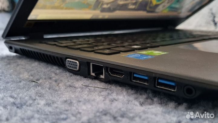 Игровой ноутбук Acer i3/GeForce 940M/8озу