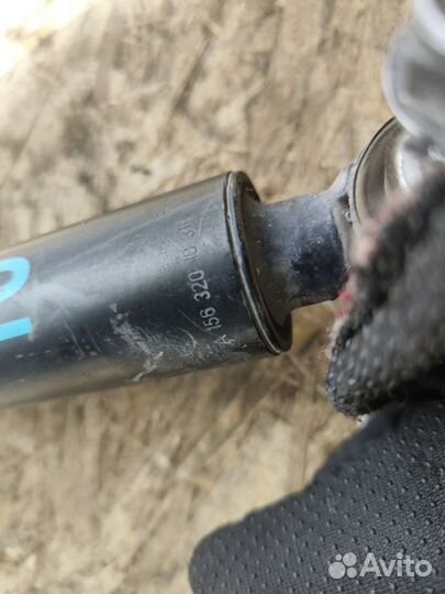 Амортизатор задний Mercedes GLA156 A1563201031