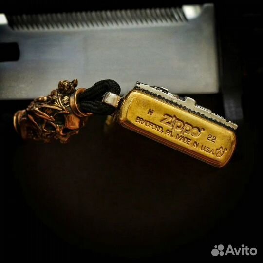 Кастомная зажигалка zippo armor железный конь