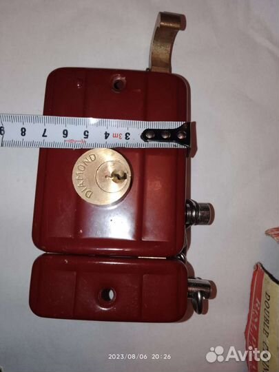 Замок накладной