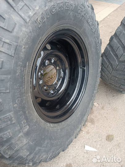 Mickey Thompson Baja Claw Radial 305/70 R16