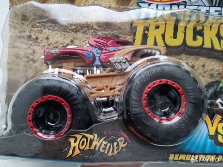 Hot Wheels Monster Trucks demolition doubles