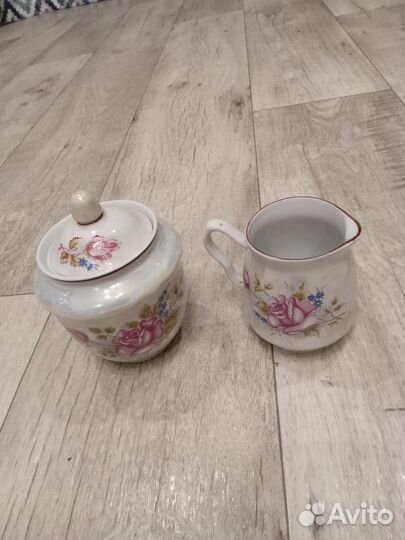 Молочник и сахарница