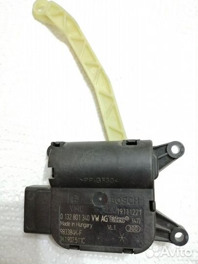 Моторчик заслонки отопителя Skoda Octavia A5