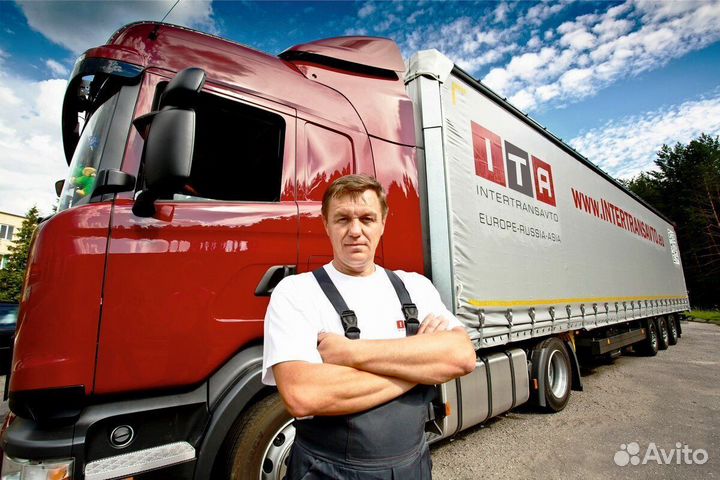 Длинномер открытый и фура с тентом