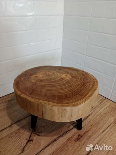 Подставка для цветов из карагача