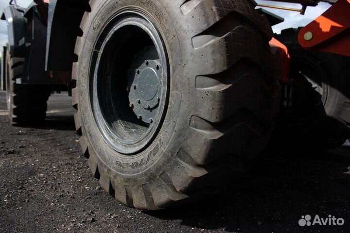 Фронтальный погрузчик Redstar 3000GTS, 2023