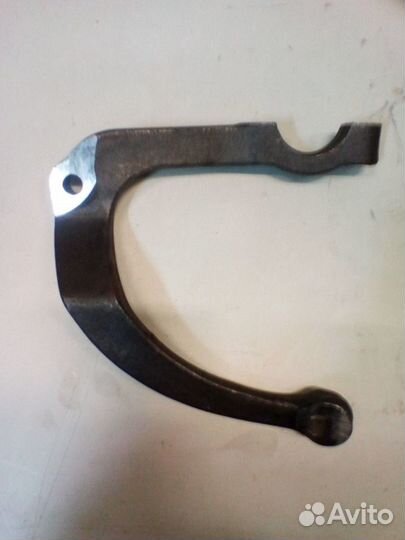Рычаг поворотного кулака газ 3302 левый