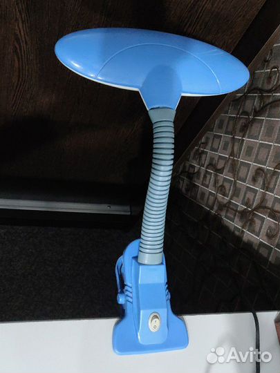 Лампа настольная прищепка