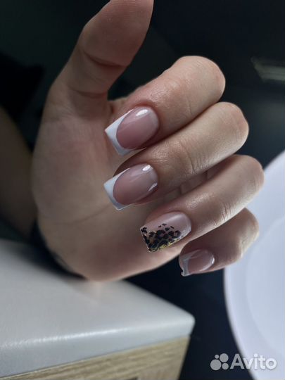 Наращивание ногтей