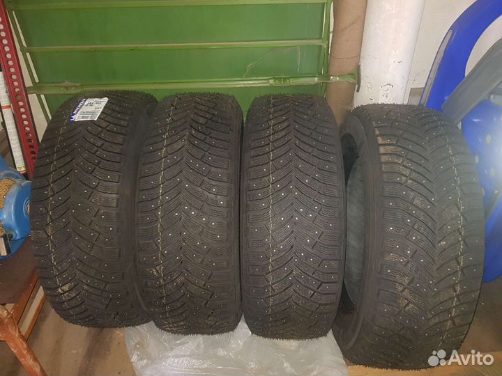 Michelin X-Ice North 4 SUV 265/60 R18 114T