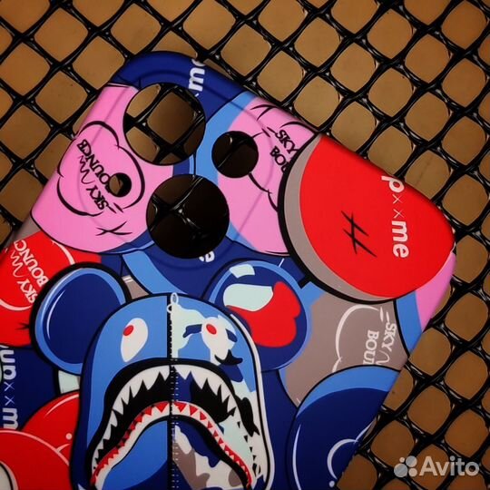 Чехлы на iPhone 13 (Магазин)