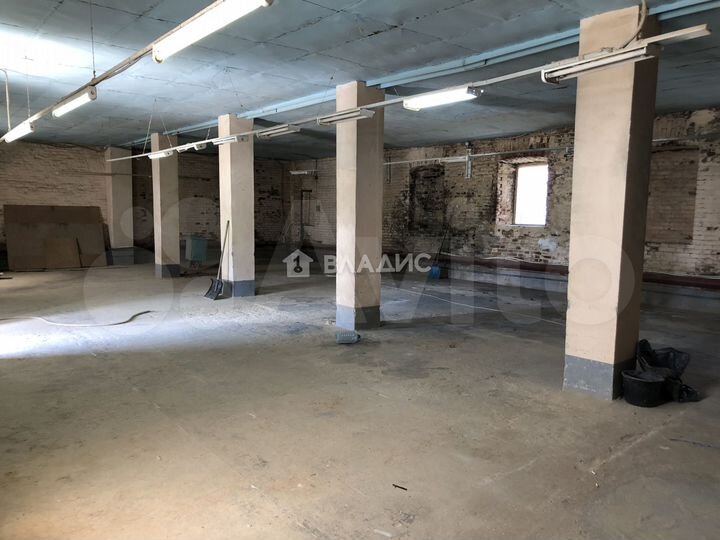 Сдам здание, 1200 м²