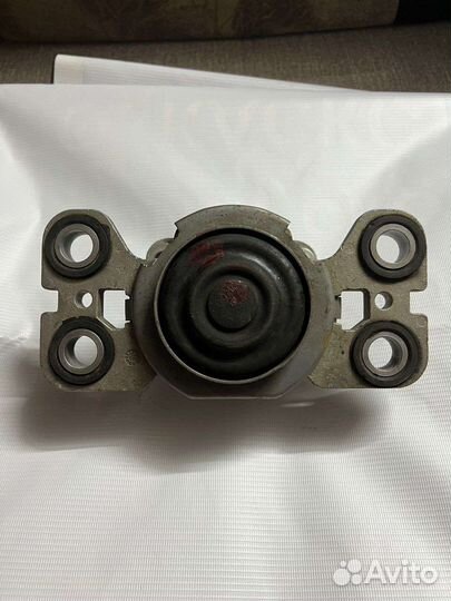 Опора АКПП volvo s80