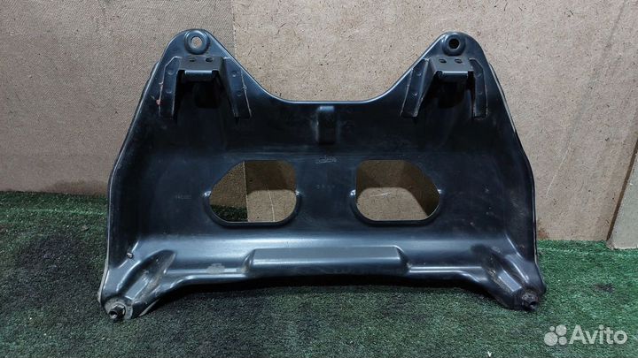 Защита рулевой рейки W212,C218,W204