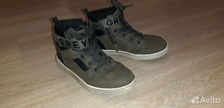 Ботинки демисезонные для мальчика 33р