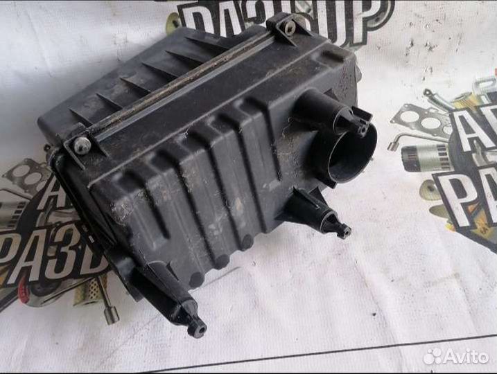 Корпус воздушного фильтра Форд Фокус 1