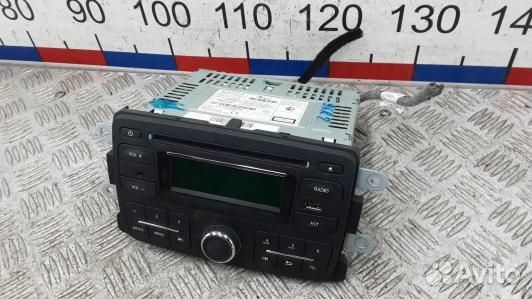 Магнитола dacia duster 1 (9KR02I401)
