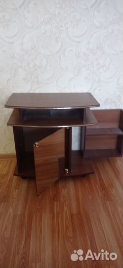 Продам тумбу тв