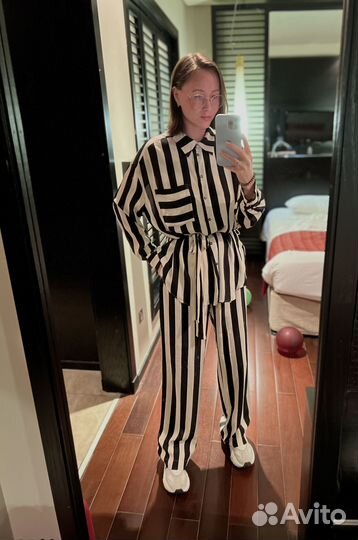 Костюм брючный