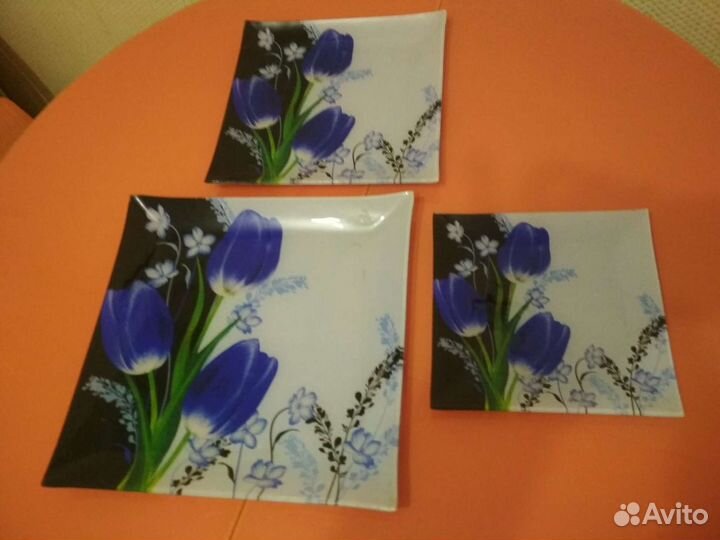 Комплект тарелок квадратных