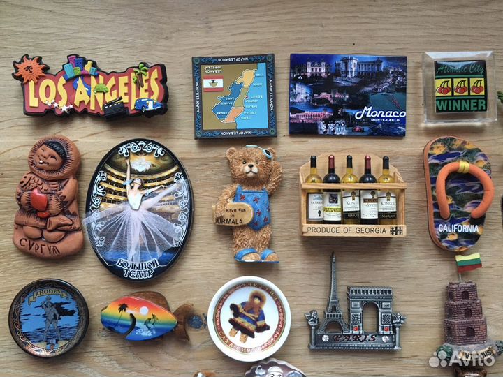 Магниты на холодильник из разных стран