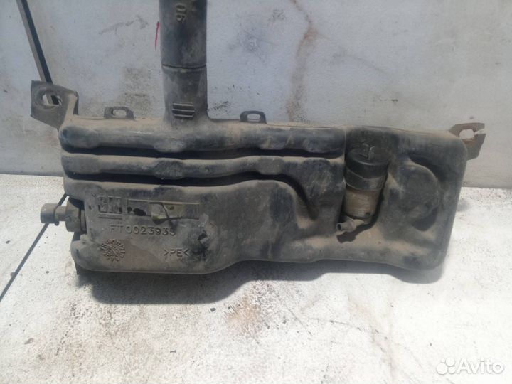 Бачок омывателя Opel Omega B 1998 GM