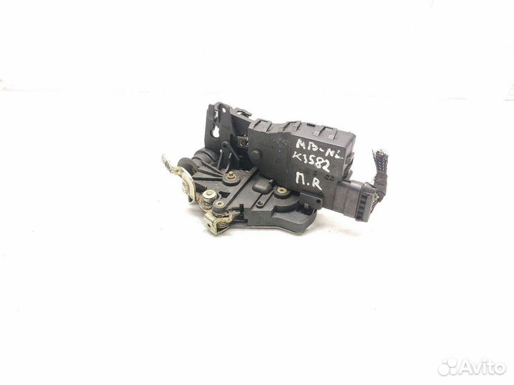 Замок двери передней правой Mercedes-Benz M-Класс