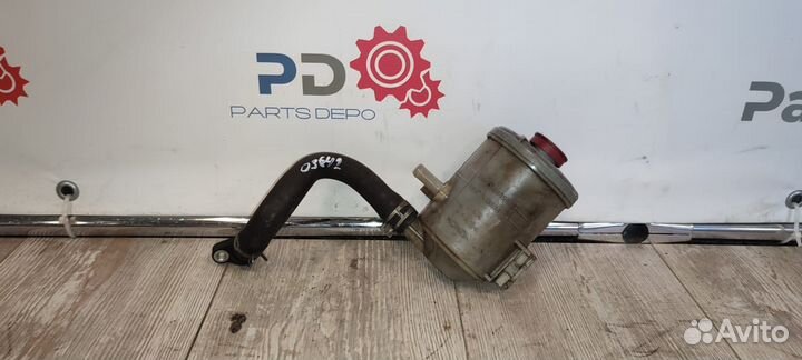 Бачок гура Honda Cr-V 3