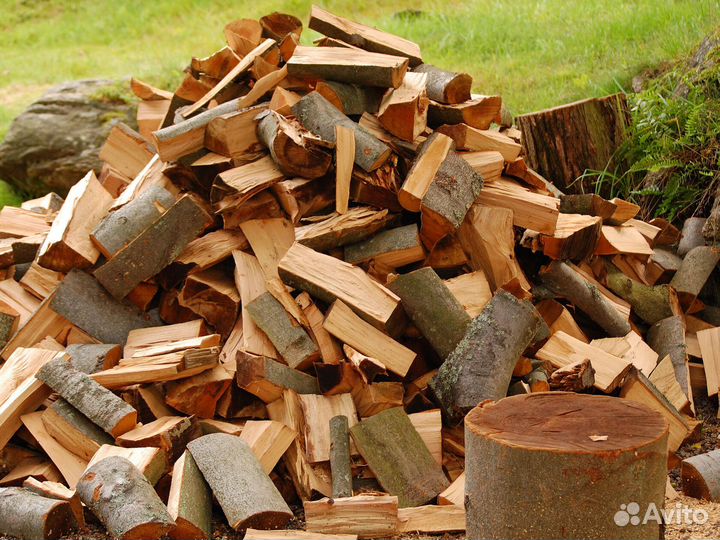 Хвойные дрова колотые