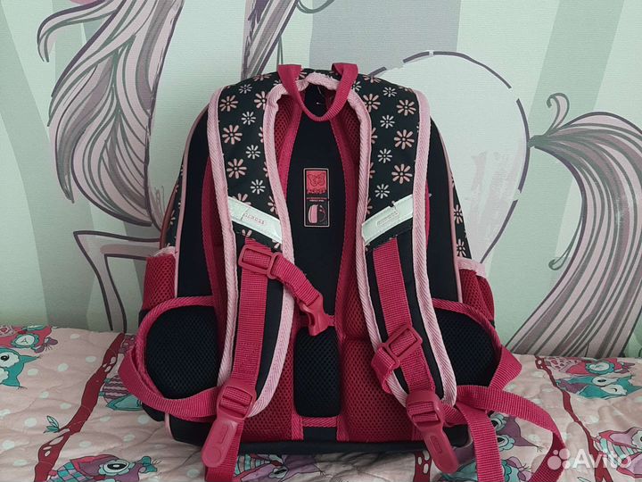 Портфель школьный