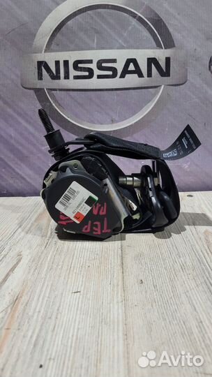 Ремень безопасности перед Nissan terrano D10 Лев