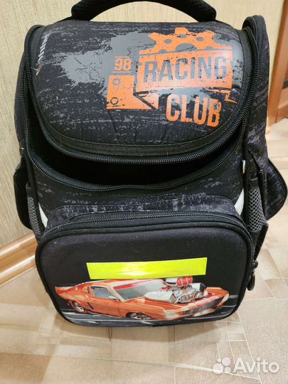 Портфель школьный для мальчика