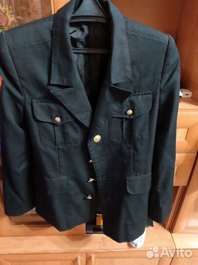 Продам кадетский китель