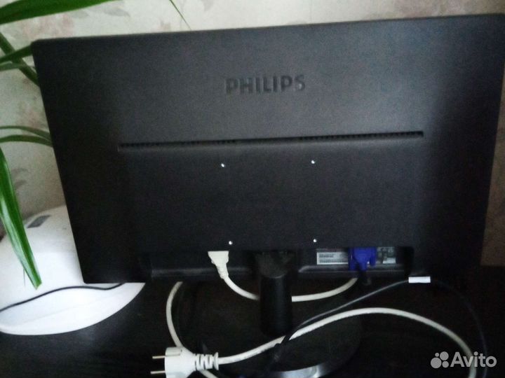 Монитор Philips 223V5LSB2 (10/62) 21.5