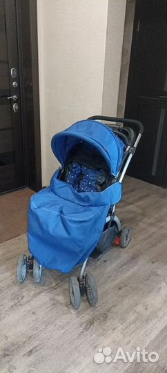 Продам прогулочную коляску