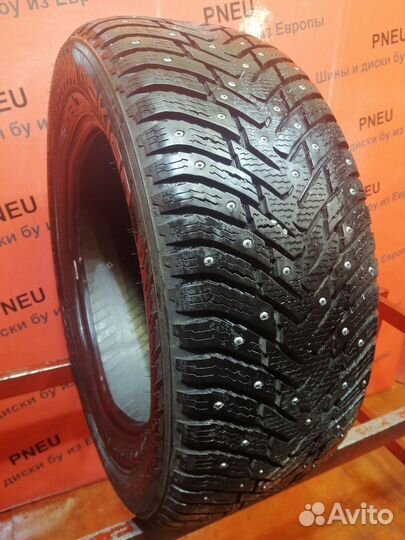 Nokian Tyres Hakkapeliitta 8 225/55 R16 99T