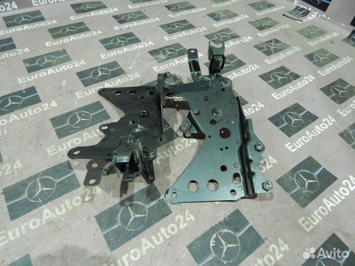 Крепление сиденья заднее 8258744 BMW X5 2001 E53 M